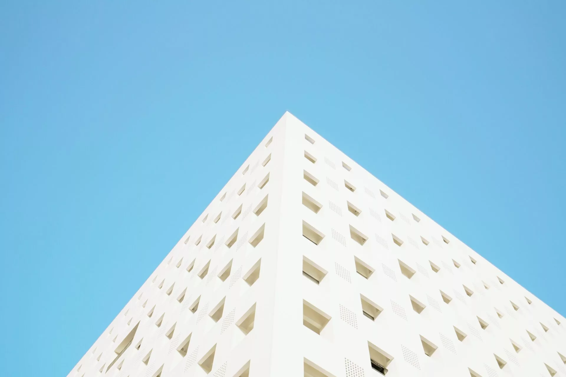 aideal-hwa-Qac5z_EAUec-unsplash